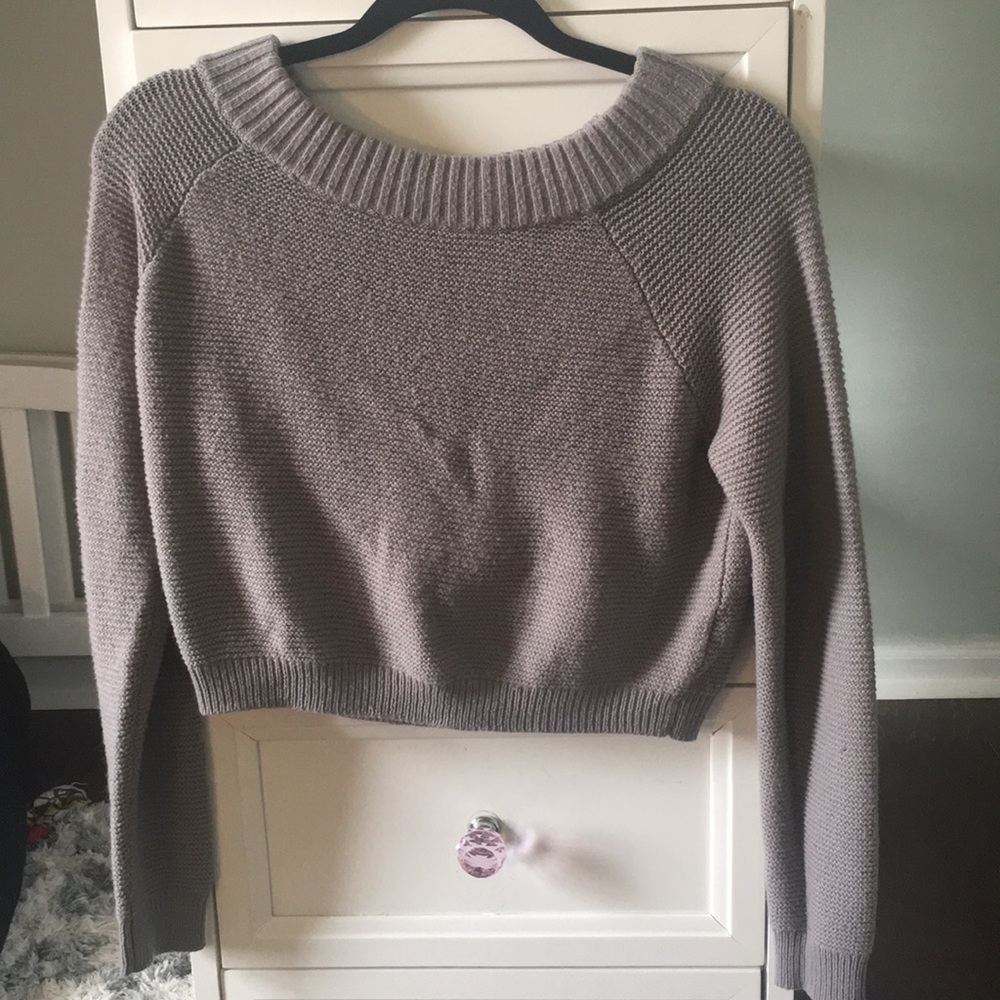 Gray Cropped Sweater